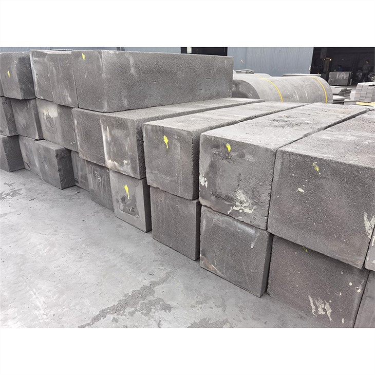 Graphite electrode plates for powder metallurgy